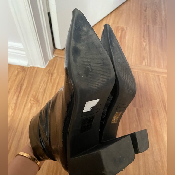 Pointed Black Block Boots - Picture 3 of 3